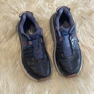 Hoka one one purple blue sneaker running exercise shoes bad condition worn used